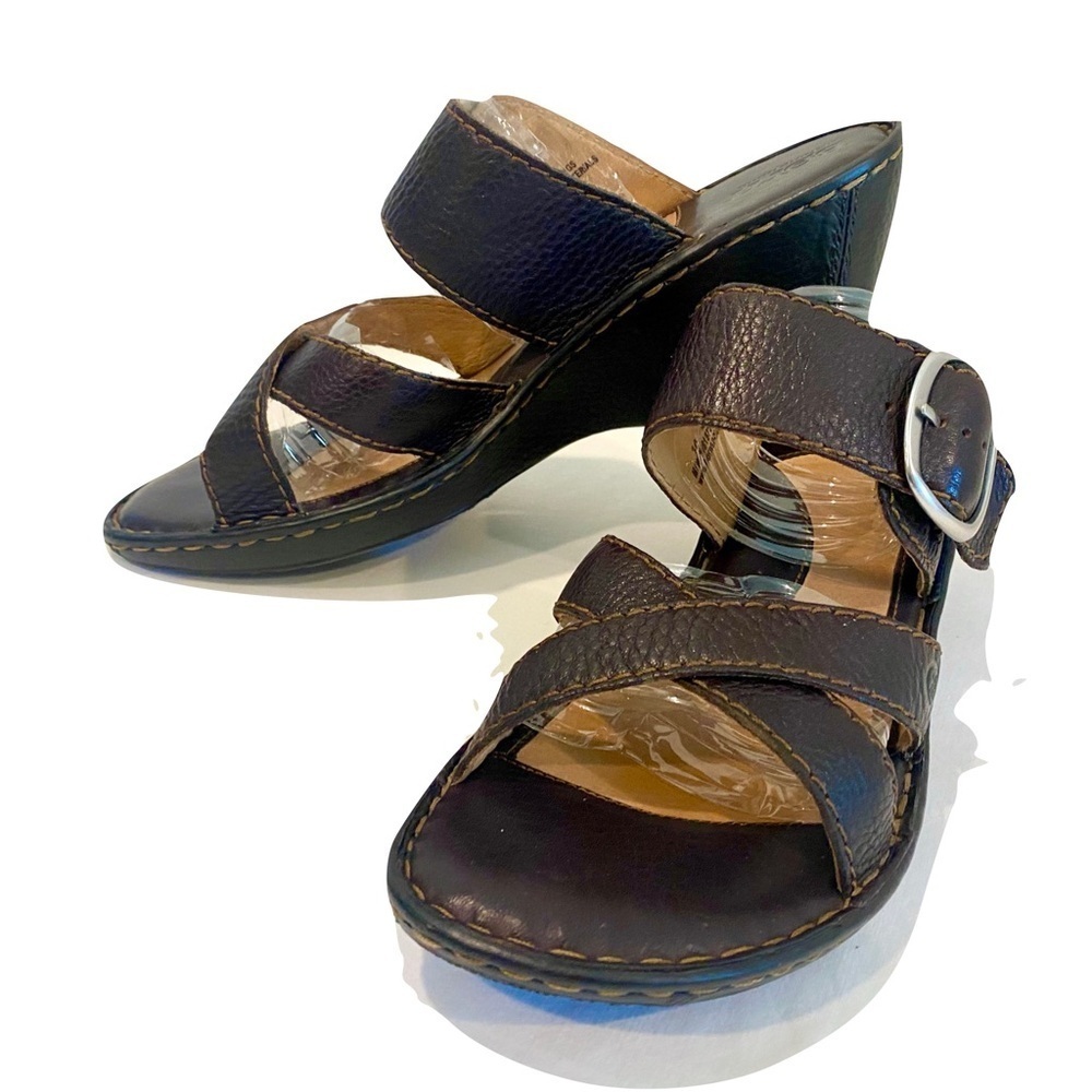 LIKE NEW - BORN Brown Two Strap Leather Wedge Sandals Buckle Detail Size 10
